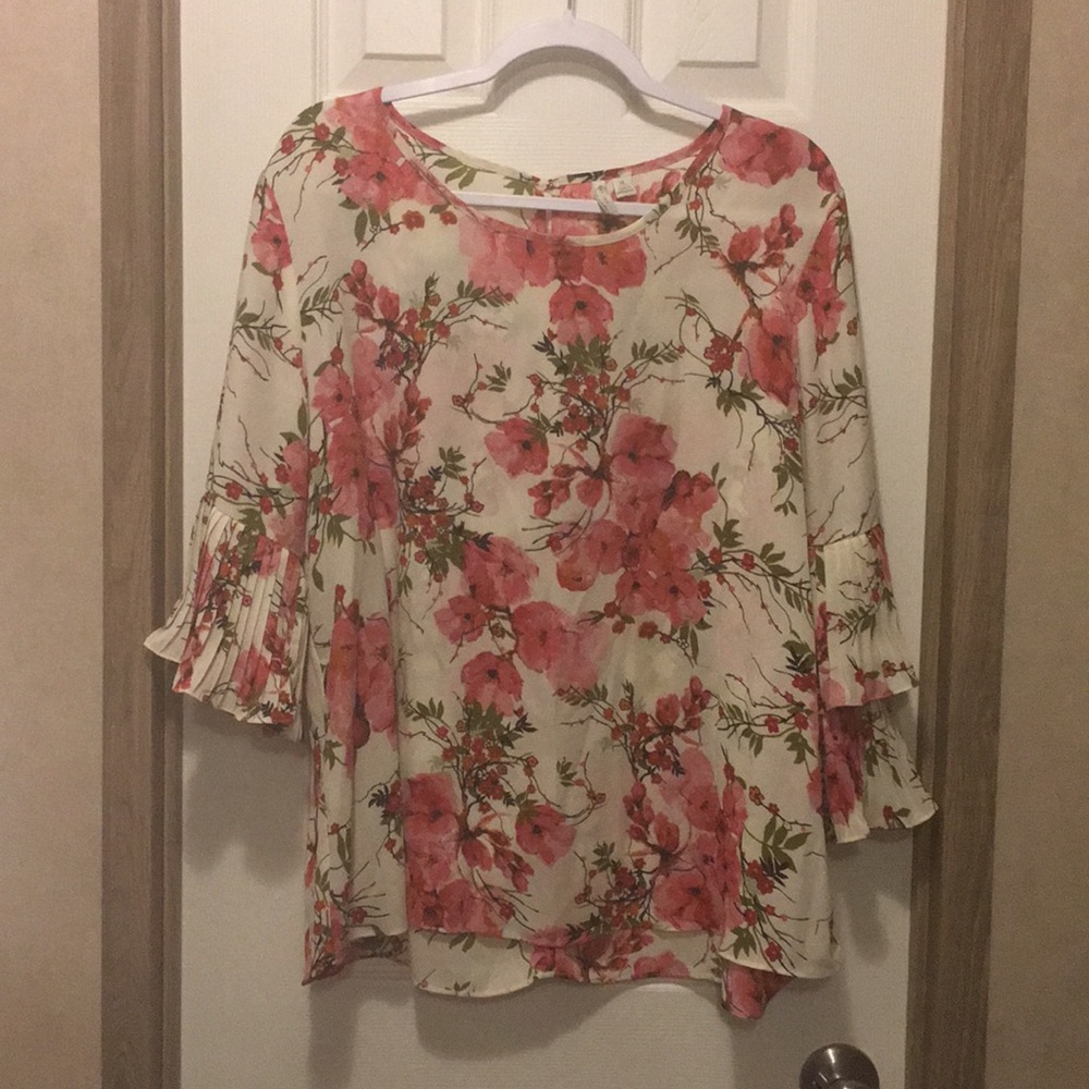 Floral blouse Bell sleeves